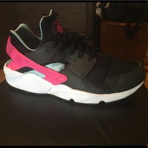 Nike Air Hurache GREAT condition Sz 11.5 !